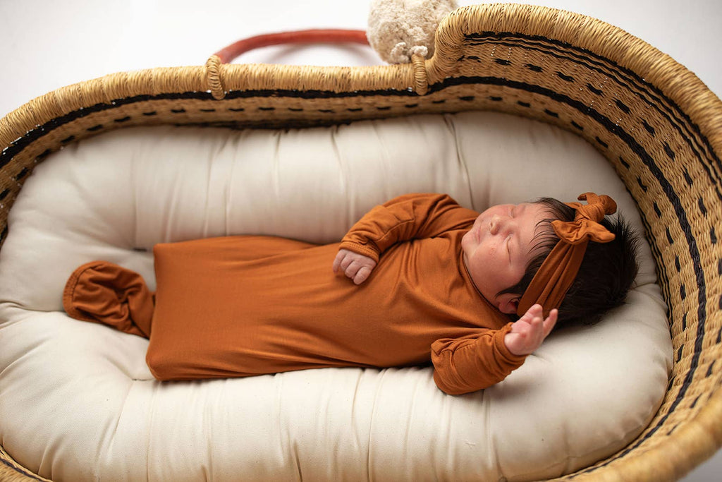 Saddle Longhorn Orange Western Knotted Newborn Baby Gown & knotted hat