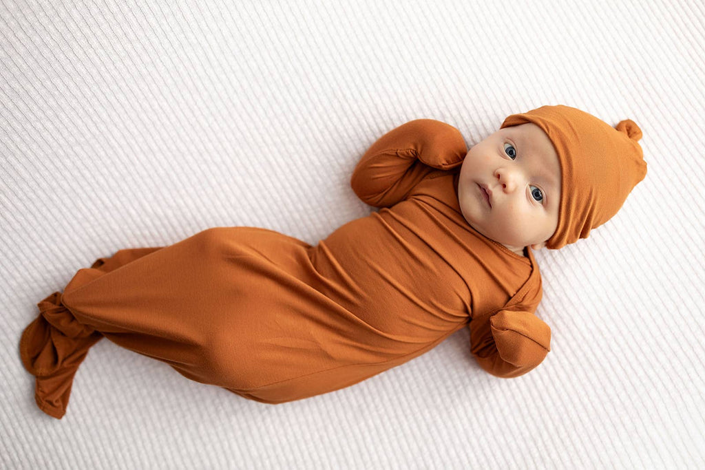 Saddle Longhorn Orange Western Knotted Newborn Baby Gown & knotted hat